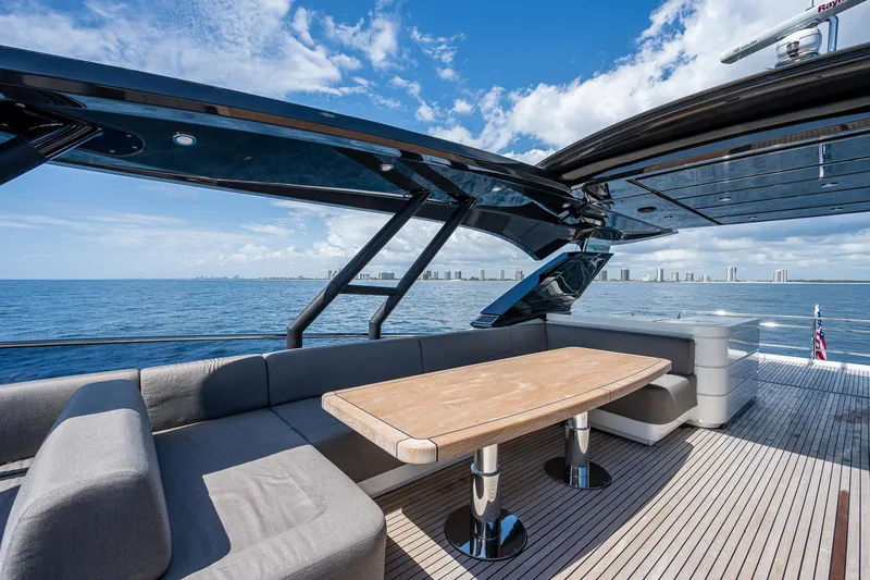 Panda Yacht Photos Pics 