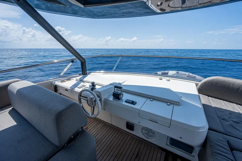 Panda Yacht Photos Pics 