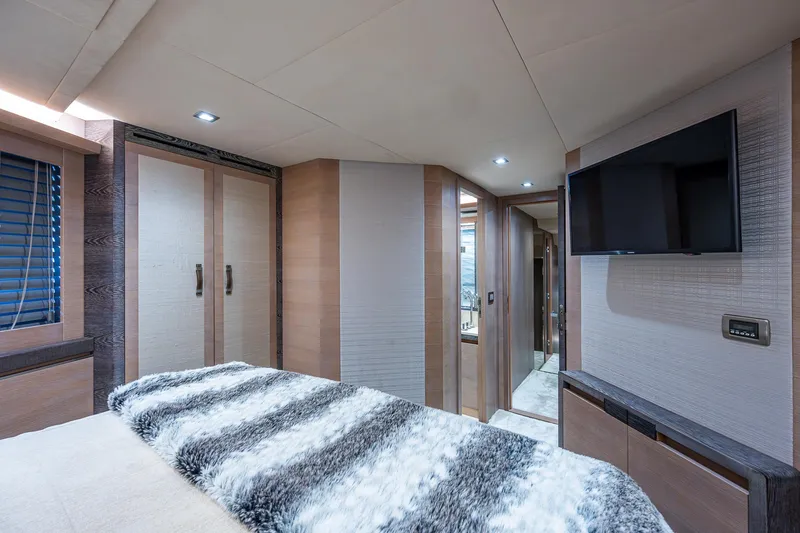 Panda Yacht Photos Pics 