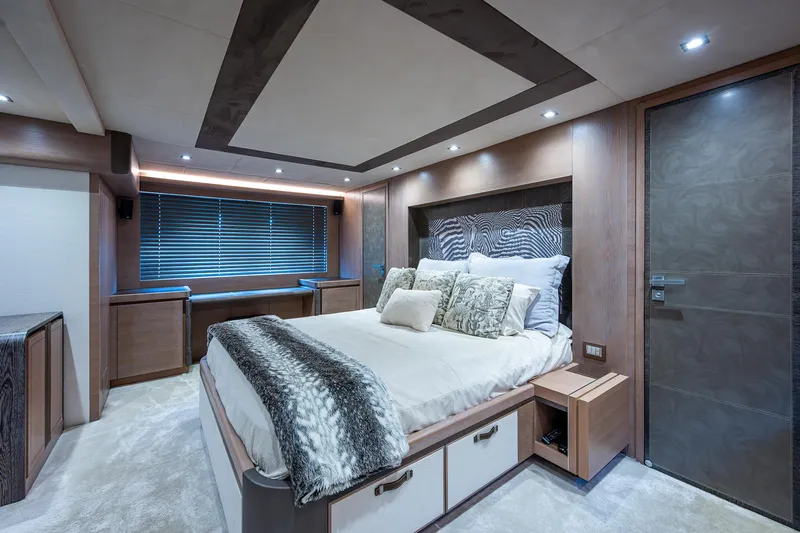 Panda Yacht Photos Pics 