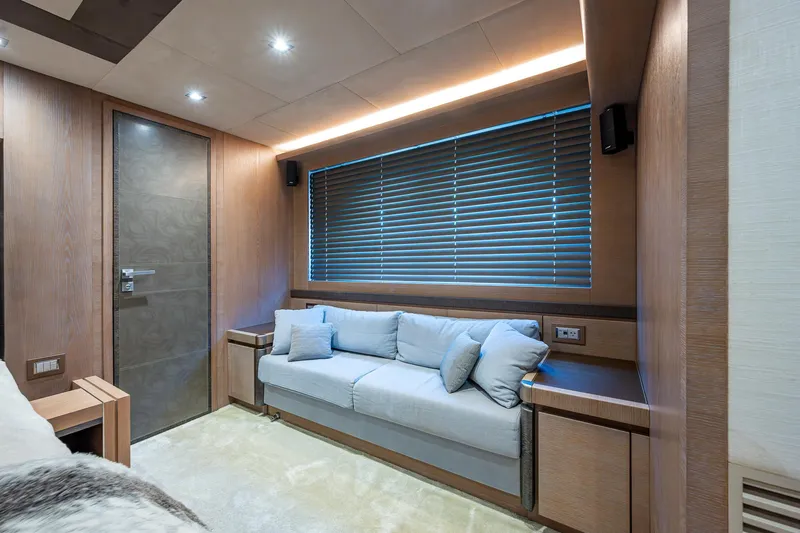 Panda Yacht Photos Pics 