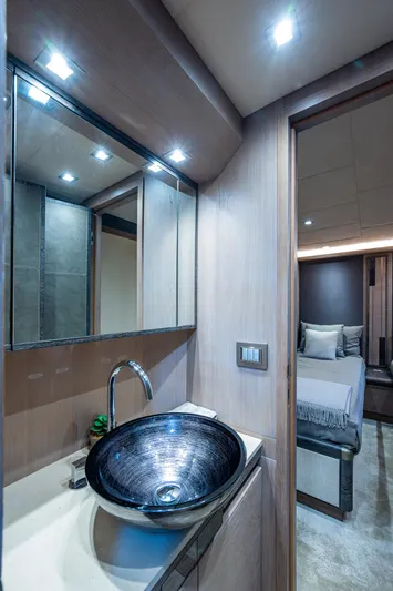 Panda Yacht Photos Pics 