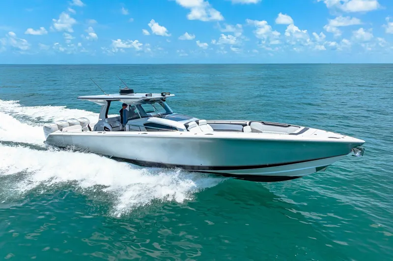 Rod's Jewel Yacht Photos Pics 