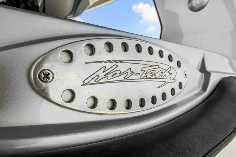 Rod's Jewel Yacht Photos Pics 