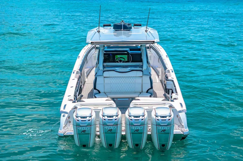 Rod's Jewel Yacht Photos Pics 