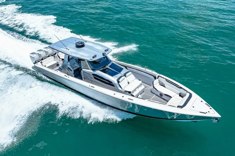 Rod's Jewel Yacht Photos Pics 