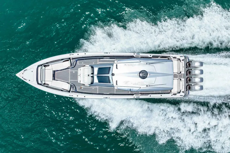 Rod's Jewel Yacht Photos Pics 