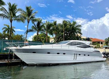 Pershing 62