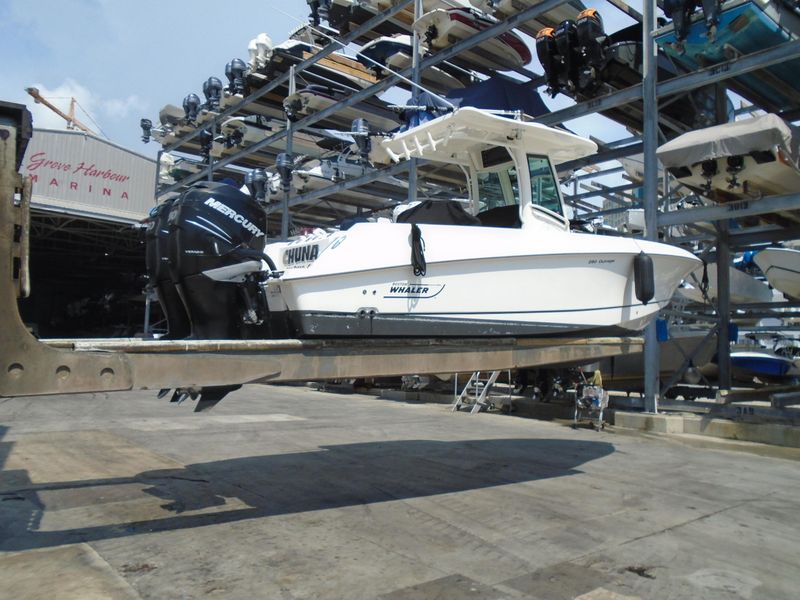 2014 Boston Whaler 280 Outrage