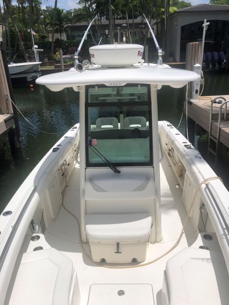 2014 Boston Whaler 280 Outrage