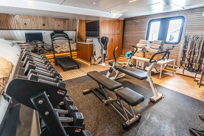Neverland Yacht Photos Pics Luxury gym on 2020 Sanlorenzo 44 Alloy yacht with modern fitness equipment.