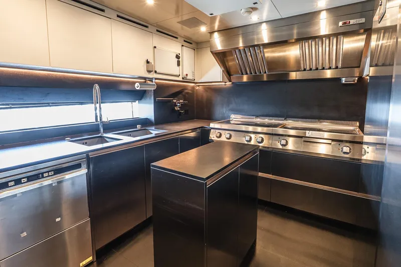 Neverland Yacht Photos Pics Modern kitchen in 2020 Sanlorenzo 44 Alloy yacht with stainless steel appliances.