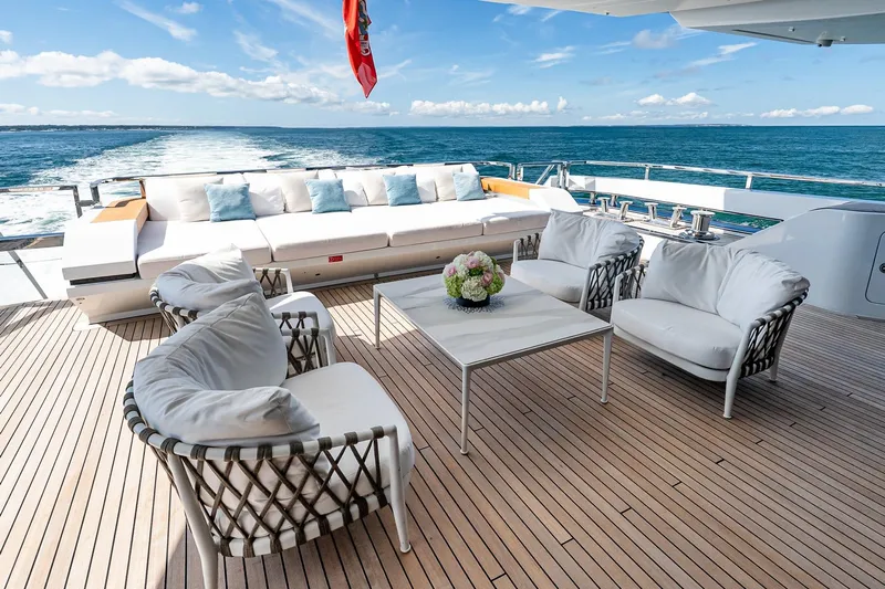 Neverland Yacht Photos Pics Luxurious 2020 Sanlorenzo 44 Alloy yacht deck with elegant seating and ocean view.