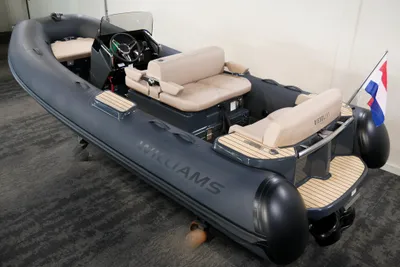 2025 Williams Jet Tenders Dieseljet 445