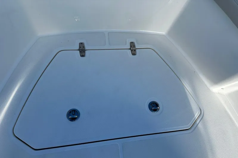  Yacht Photos Pics 2017 Boston Whaler 330 Outrage deck hatch with stainless steel hinges.