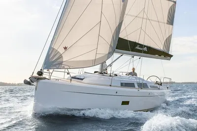 2022 Hanse 348