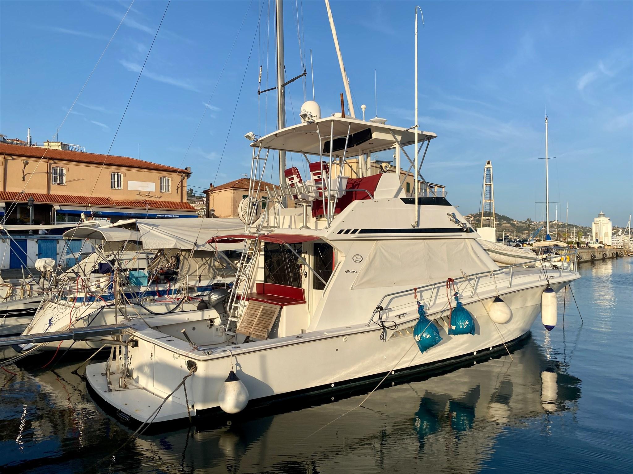 1994 Viking 43 Convertible Flybridge for sale - YachtWorld