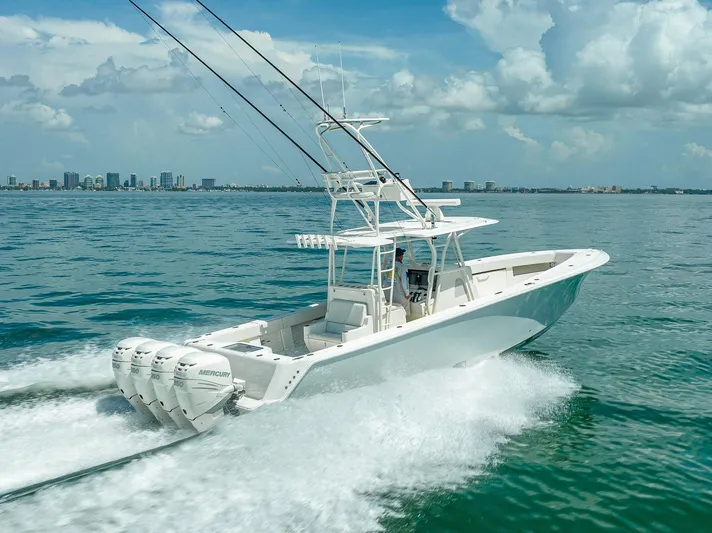 Nina Yacht Photos Pics 