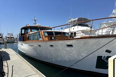 Stephens Brothers flush deck motor yacht