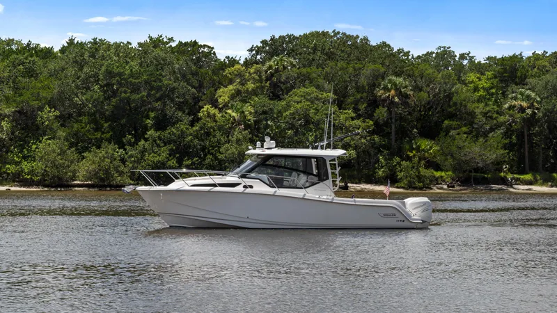 Aventura Yacht Photos Pics Boston Whaler 32 - O Sea D - Profile