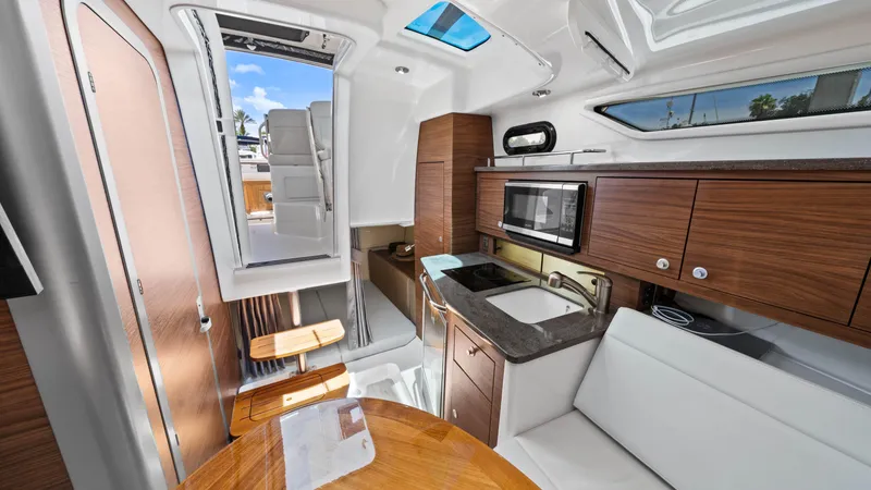 Aventura Yacht Photos Pics Boston Whaler 32 - O Sea D - Galley