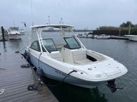 2020 Boston Whaler 230 Vantage