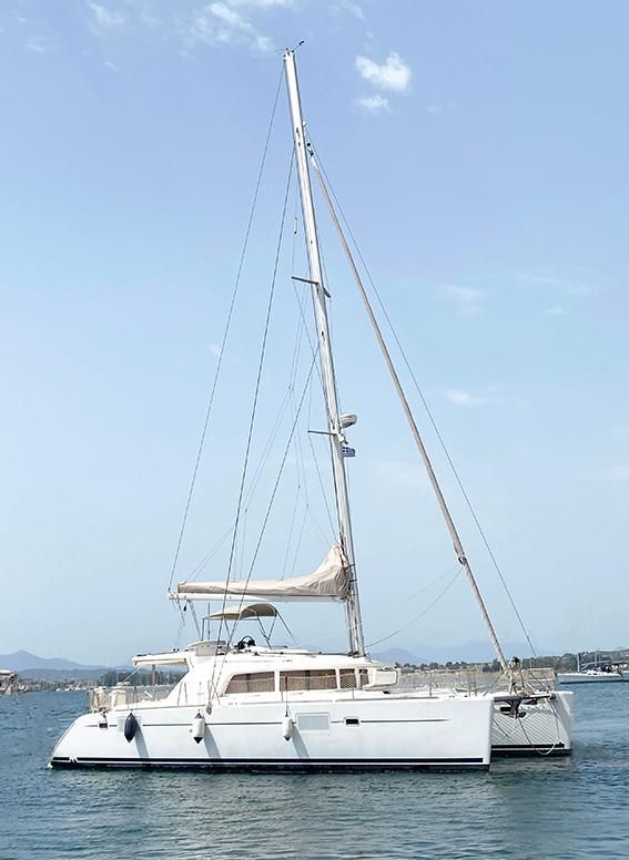 2009 Lagoon 44 