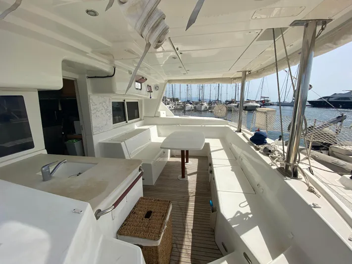  Yacht Photos Pics cockpit teak