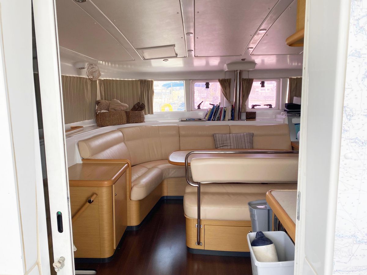 2009 Lagoon 44 