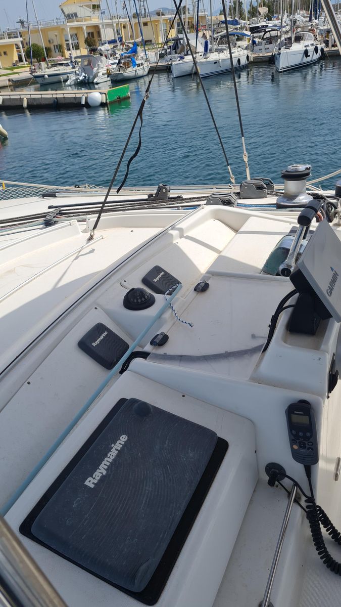 2009 Lagoon 44 