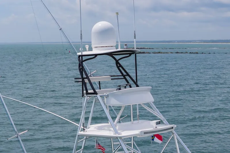Safari Yacht Photos Pics Viking 72 Convertible yacht tower against ocean backdrop, 2022 model.