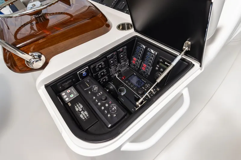 Safari Yacht Photos Pics Control panel of 2022 Viking 72 Convertible yacht with advanced navigation equipment.