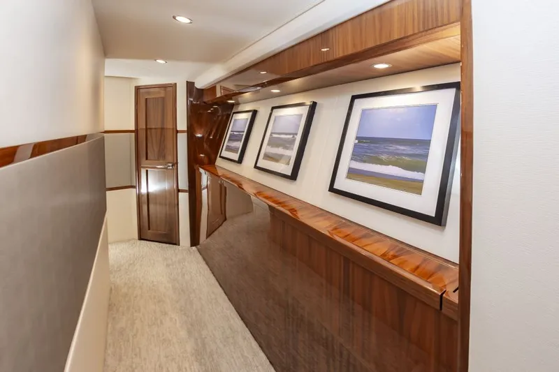 Safari Yacht Photos Pics 