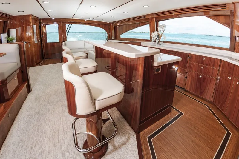 Safari Yacht Photos Pics 