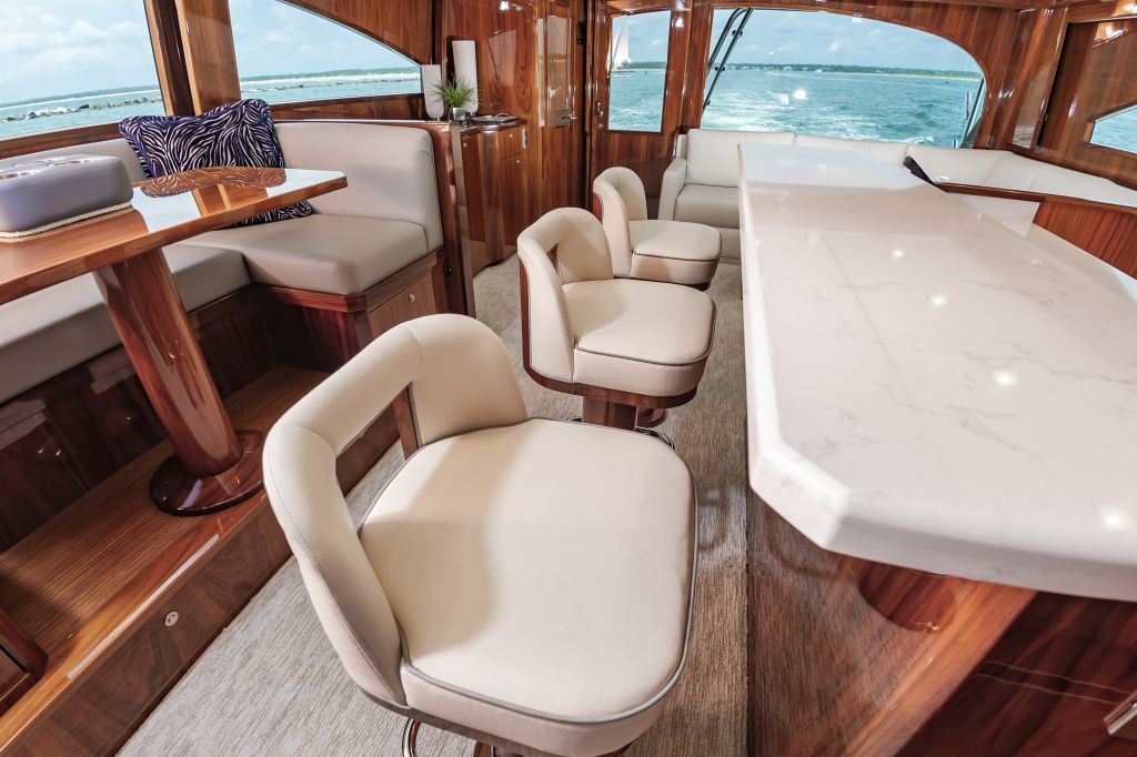 2022 Viking 72 