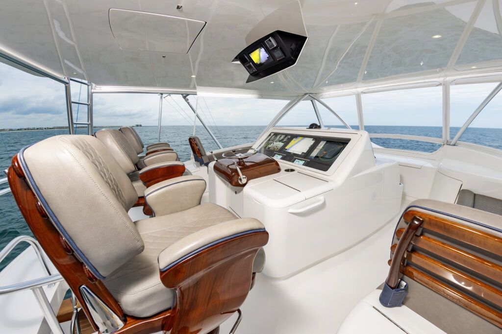 2022 Viking 72 