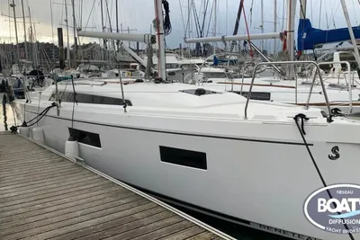 2023 Beneteau Oceanis 34.1