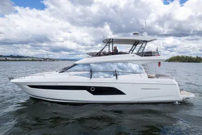 Prestige 520