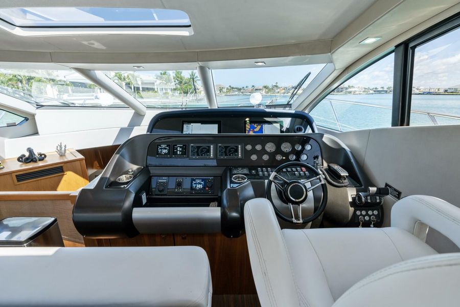 2010 Sunseeker 64 Predator