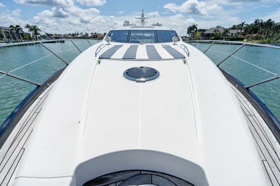 2010 Sunseeker 64 Predator