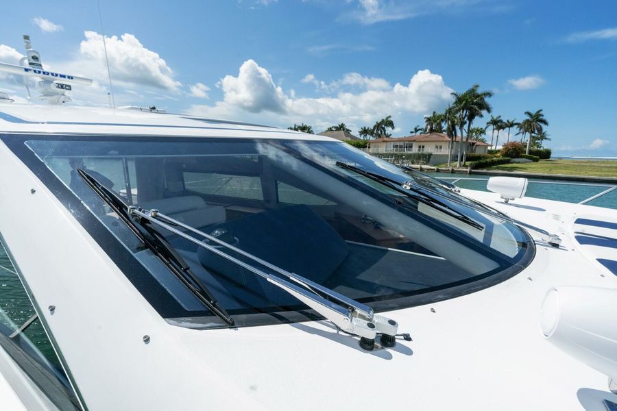 2010 Sunseeker 64 Predator