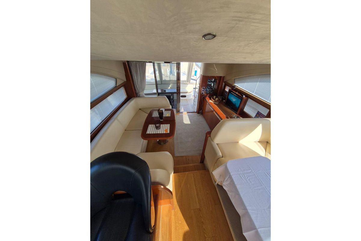 2009 Princess 54 