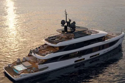 Benetti Oasis 42M Co Ownership