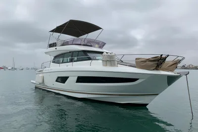 2016 Prestige 420