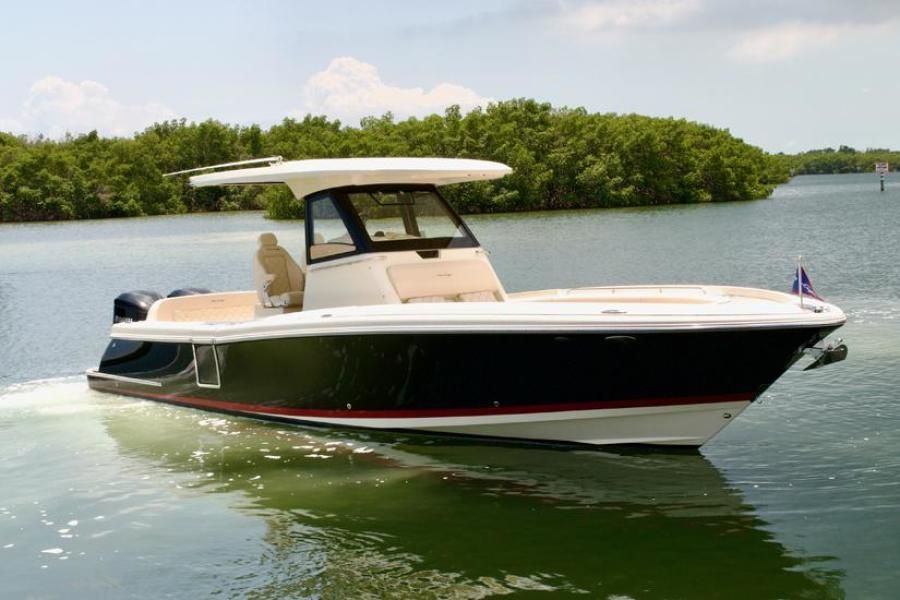 2018 Chris-Craft 30 Catalina