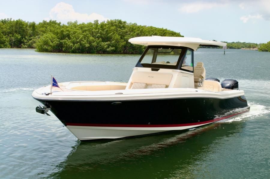 2018 Chris-Craft 30 Catalina