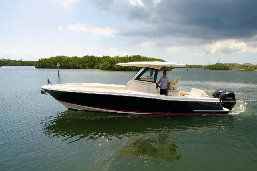 2018 Chris-Craft 30 Catalina