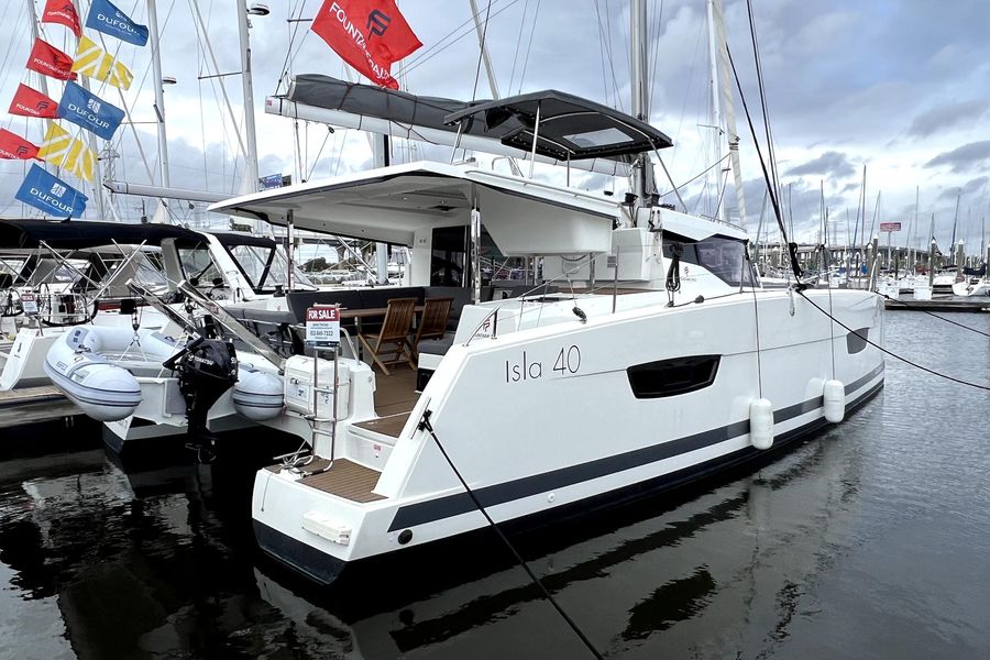 2021 Fountaine Pajot Isla 40