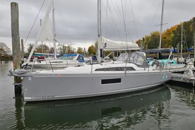 Beneteau Oceanis 30.1