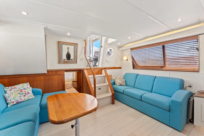 Fortunate 2 Yacht Photos Pics 